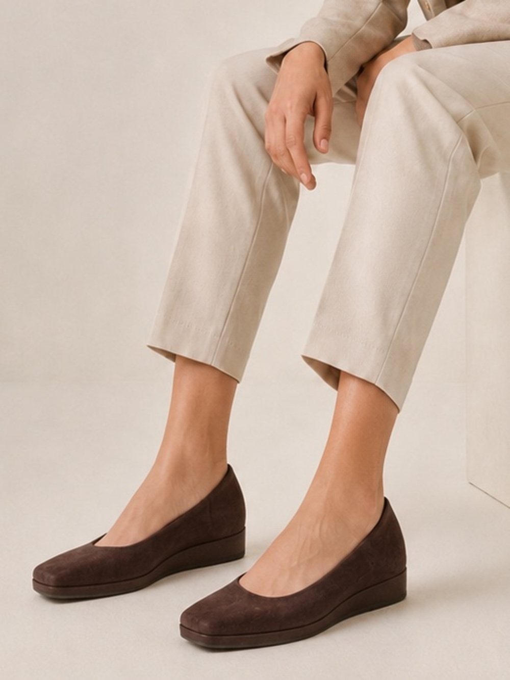Bruno Magli Brown Suede Wedge Heels Size 7B